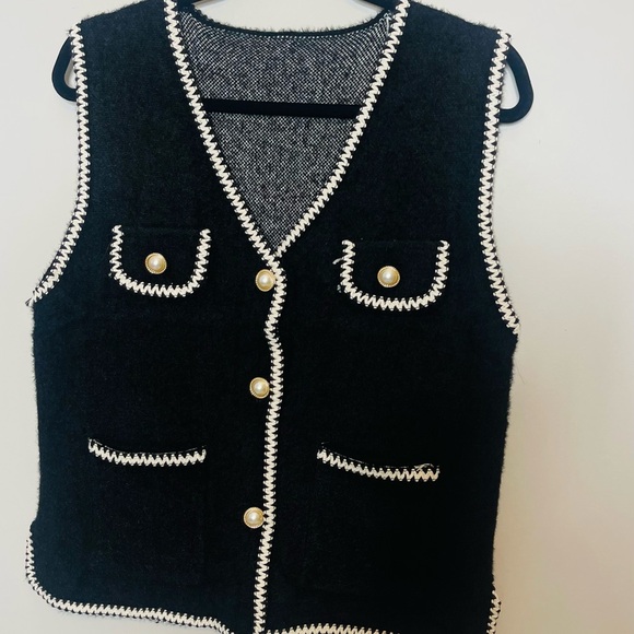 Mink- Velvet fuzzy designer vest in Black - Picture 5 of 10